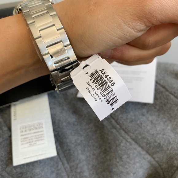 NWT Armani Exchange silver tone watch - Picture 6 of 7